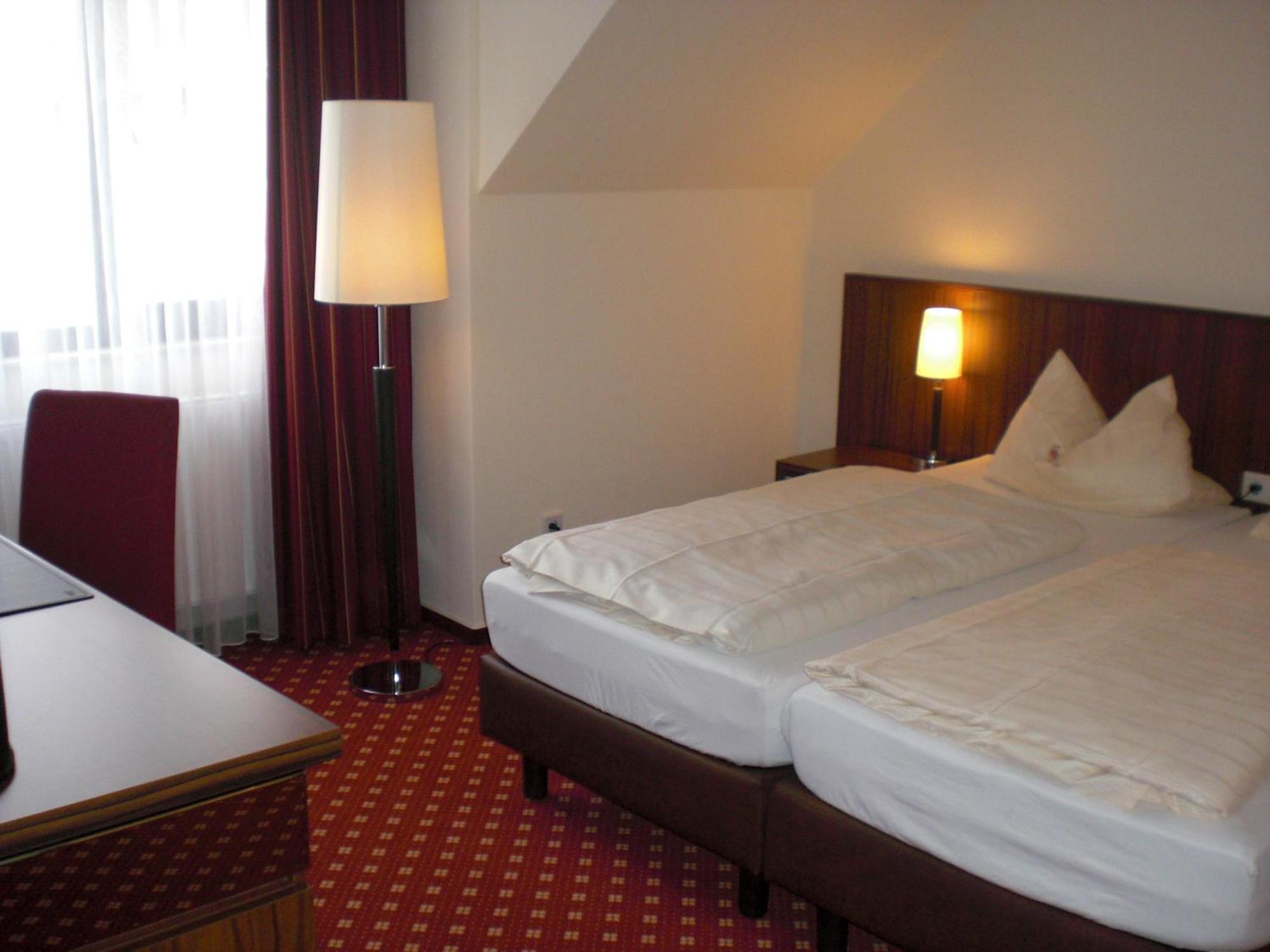 Akzent Hotel Jonathan Lippstadt Exterior photo