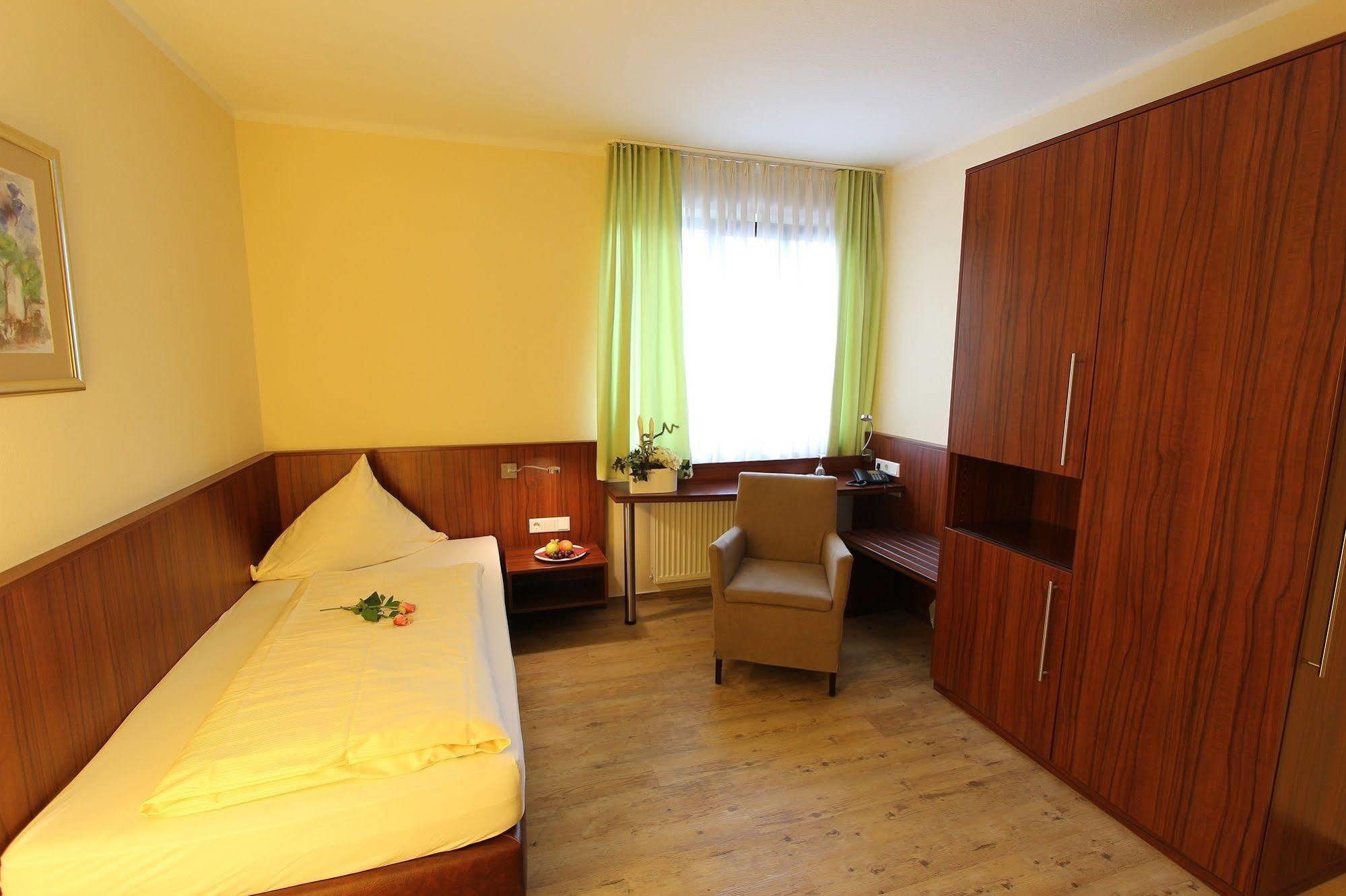 Akzent Hotel Jonathan Lippstadt Exterior photo